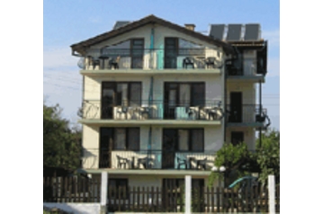 Bulgaria Privát Černomorec, Exterior